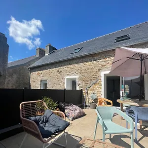 https://duplex-cosy-100m2-terrasse-les-glenan.inbrittany.com